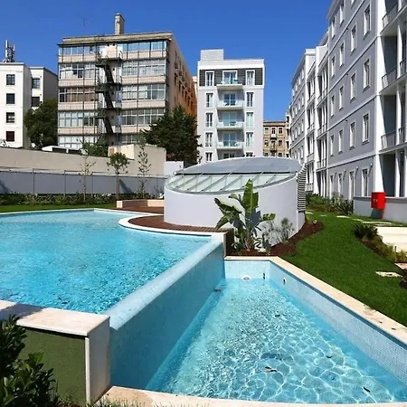 Flh Luxury Flat Near Marques Lisbon